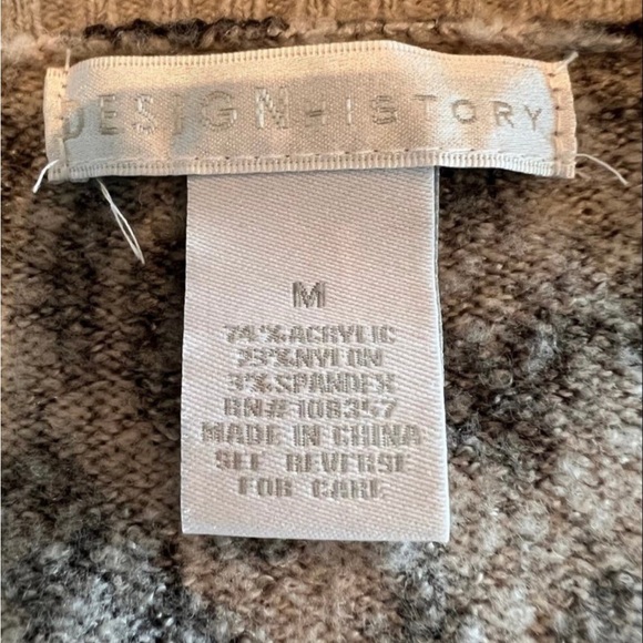 Sweater Leopard Print Sweater - medium - Picture 4 of 5